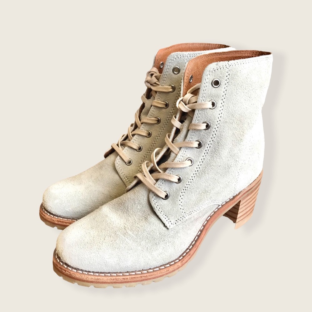TRENDING Frye Sabrina 6G White Grey Suede Leather Lace Up Moto Combat Ankle Boot - Picture 14 of 16